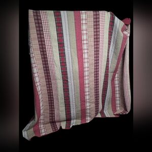 Gorgeous HANDMADE quilt